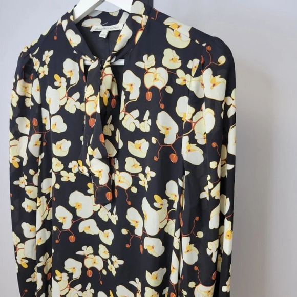 Daniel Rainn Tie Neck Dress - Picture 2 of 6